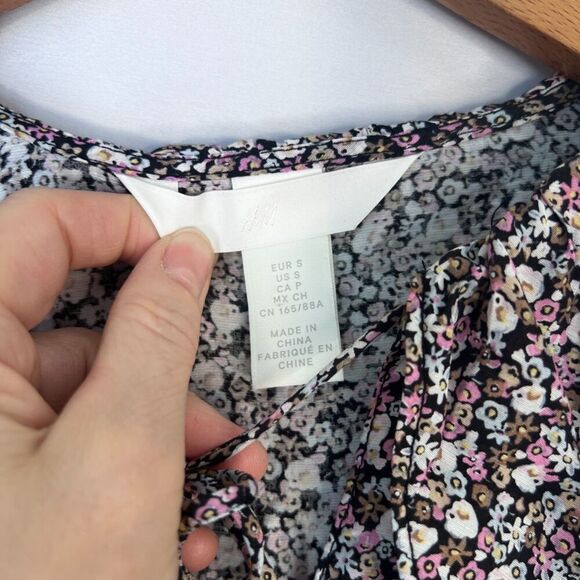 H&M Floral Print Ruffle Collar Tie Neck Long Sleeve Peasant Blouse Size Small - Picture 7 of 9